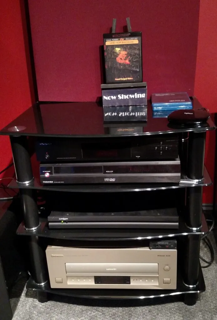 Gone But Not Forgotten: The Stubborn, Glorious Afterlife of LaserDisc, HD-DVD, and Other 'Dead' Formats