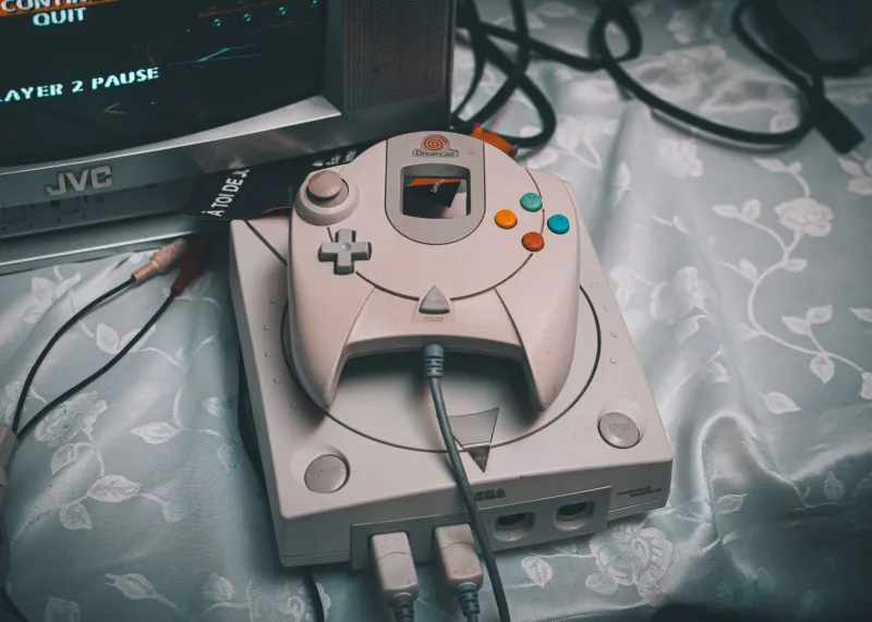 Save the Tube: Why Your Grandma's Old Sony Trinitron Is Now the Hottest Gaming Monitor on the Planet